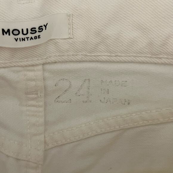 Moussy Vintage High Rise Straight Leg Distressed Jeans Cream Womens Size 24 - Picture 8 of 9